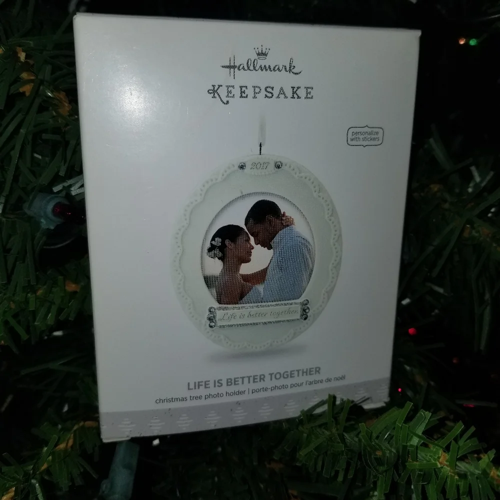 Hallmark Keepsake 2017 Life is Better Together Christmas Ornament